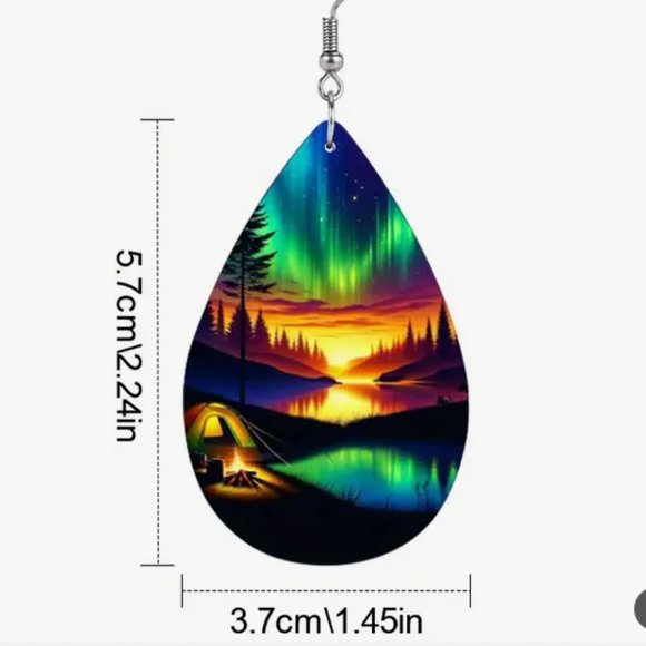 Northern Lights, Camping, Pine Trees, Forest, Mountains, Lake, Leather Earrings - Picture 4 of 4